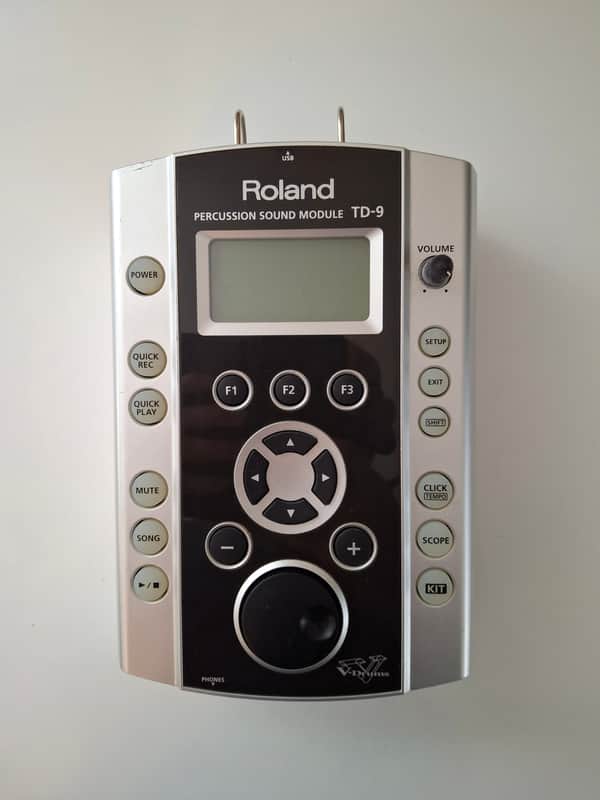 Roland TD-9 Drum Sound Module 2008 - 2011 - Silver / Black image 1