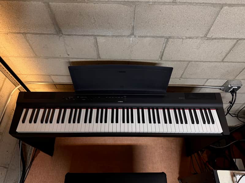 Yamaha P-125 88-Key Digital Piano | Reverb