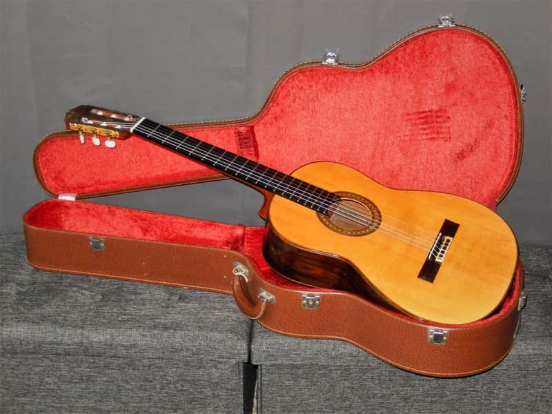 YUKINOBU CHAI No15 1975 - SANTOS HERNANDEZ CLASS - CLASSICAL CONCERT GUITAR - SPRUCE/BRAZILIAN ROSEWOOD image 1