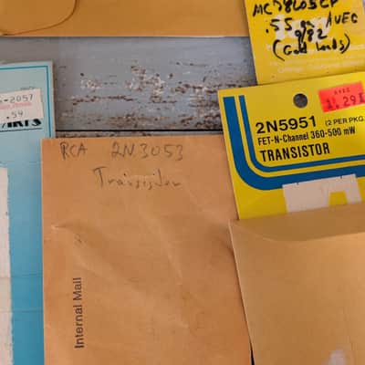 Vintage NOS Transistor Component Lot image 2