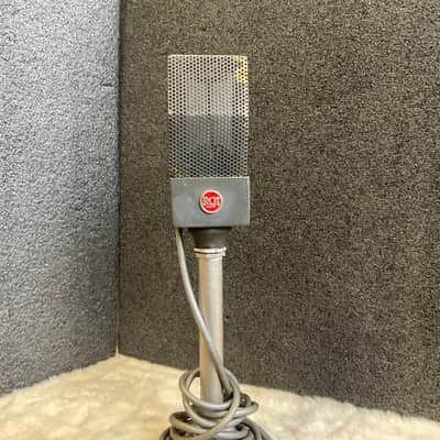 RCA74# 0172RIBBON Microphone 1935 redd badge! image 3