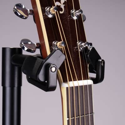Yamaha FS830 Concert Acoustic Guitar - Natural Solid Spruce Top image 7