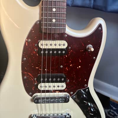 Fender American Special Mustang 2017 - Sweetwater Exclusive Olympic White Pearl image 7