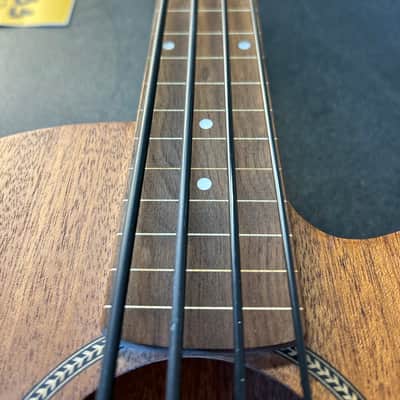 Gold Tone M-Bass/FL Micro 23" Scale Fretless Acoustic/Electric Bass Natural image 7