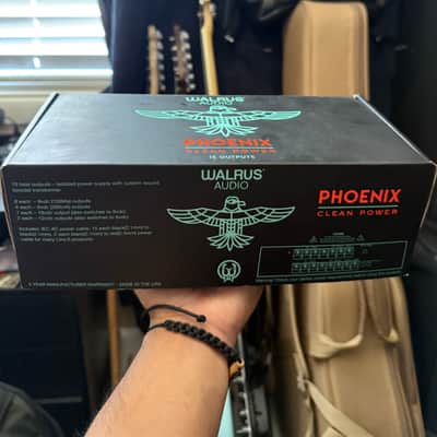 Walrus Audio Phoenix 120V Clean Power Supply 2015 - Present - Cobalt / Light Blue Bird image 8