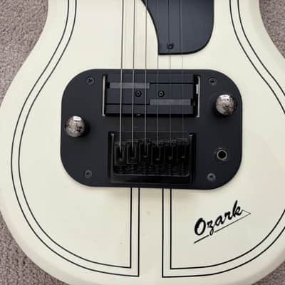 SUPRO "Ozark 1261 Antique White " GIG BAG LIMITED EDITION image 6