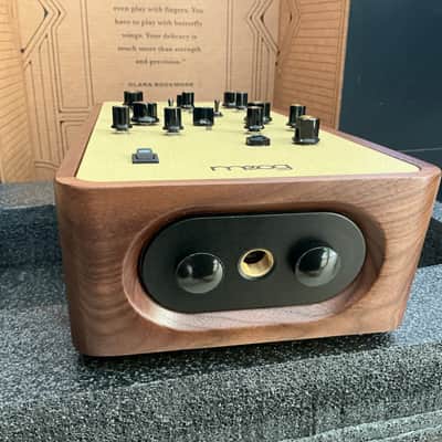 Moog Claravox Centennial Theremin with Stand 2020 - Present - Gold image 12