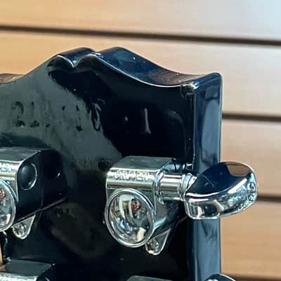 Gibson Les Paul Studio in Midnight Manhattan 2021 w/Gibson Soft Case image 15