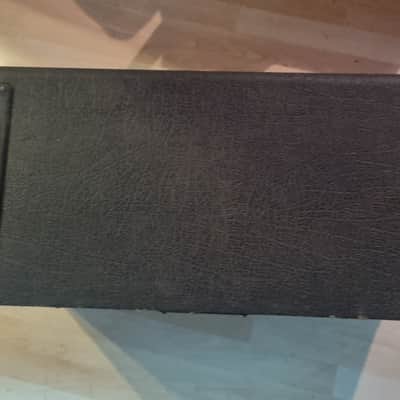 Marshall 1936 Lead 150-Watt 2x12" Guitar Speaker Cabinet 1981 - Present - Black image 5
