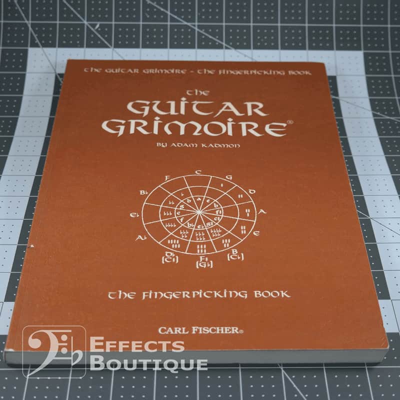 Carl Fischer The Guitar Grimoire The Fingerpicking Book image 1