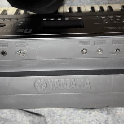 Yamaha DGX-660 Arranger Piano - Black image 7