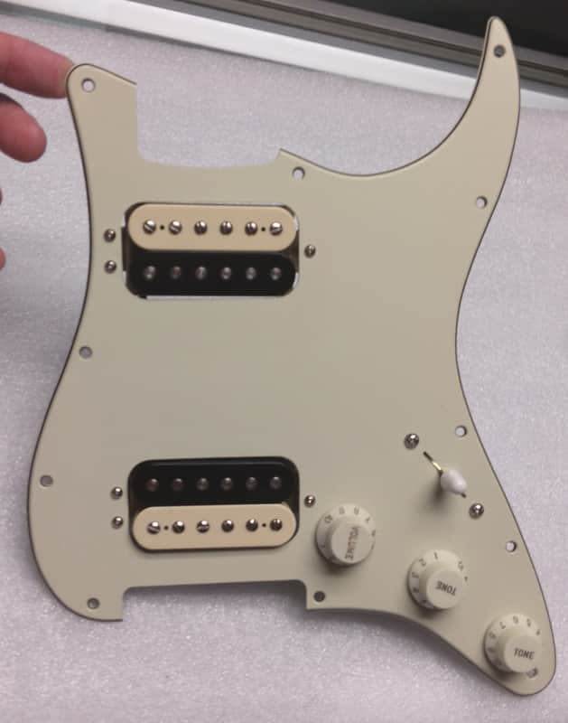 Fender USA Pro Strat HH LOADED PICKGUARD Shawbucker Dual Humbucker Pull Pot 2018 - Mint Green image 1