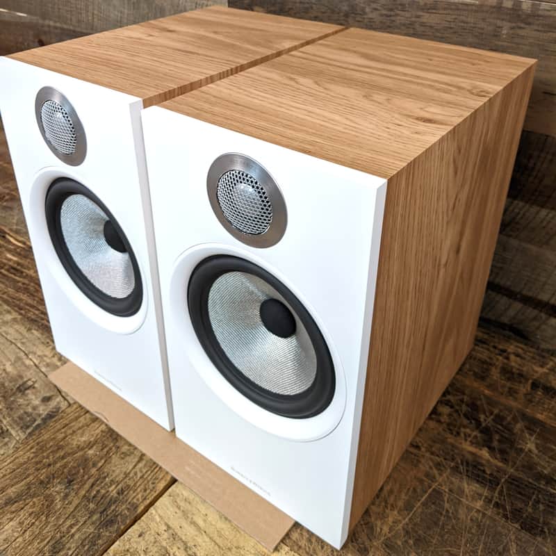B&W Bowers And Wilkins 606 S2 Anniversary Ed. Speakers - White/Oak - Open Box image 1
