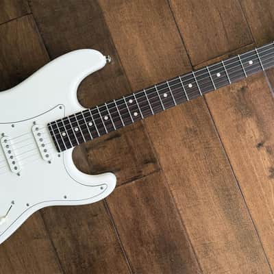 Suhr Classic S Antique Electric Guitar Olympic White Rosewood Neck 93572 image 2