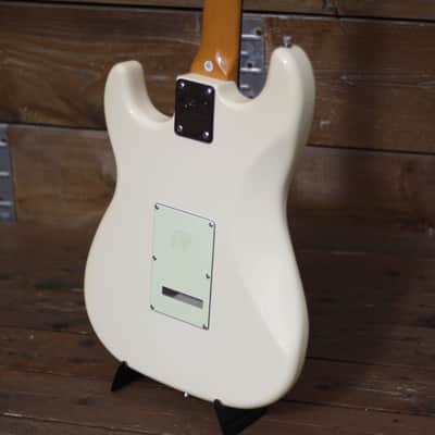 Eko ST-300 WH Tribute Series - White image 11