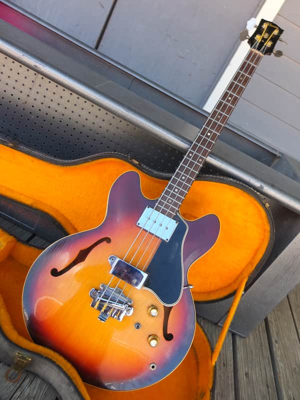 Gibson EB2 4 String Bass Guitar 1967 - Sunburst image 1
