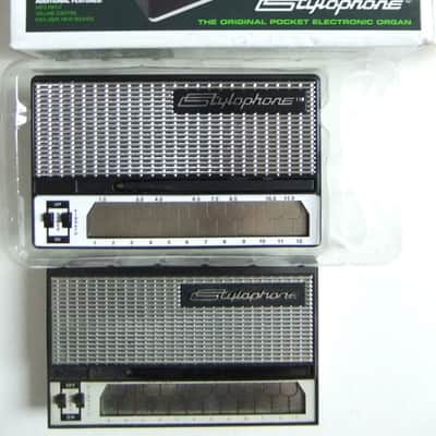 PAIR OF STYLOPHONE MODELS, MODERN AND VINTAGE, ONE ENGLISH MADE - BOTH UNTESTED image 1