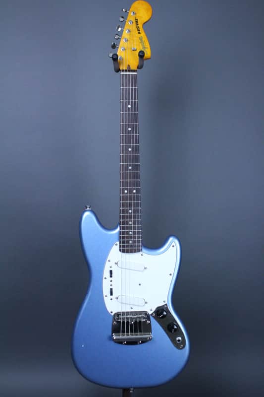 Squier Limited Edition Classic Vibe '60s Mustang Lake Placid Blue image 1