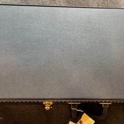 Fender Kurt Cobain Mustang 2012 - Dark Lake Placid Blue with Stripe image 14