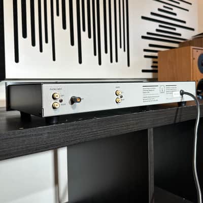 Mondial Designs Acurus P-10 MM/MC Phono Preamplifier image 6