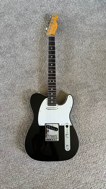 Fender American Ultra II Telecaster with Ebony Fretboard 2024 - Present - Texas Tea