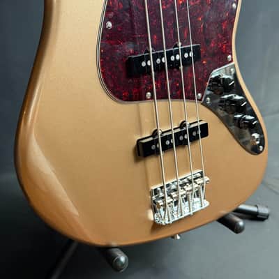 Fender American Professional Classic Jazz Bass 4-String Bass Guitar Faded Firemist Gold w/ Gig Bag image 6