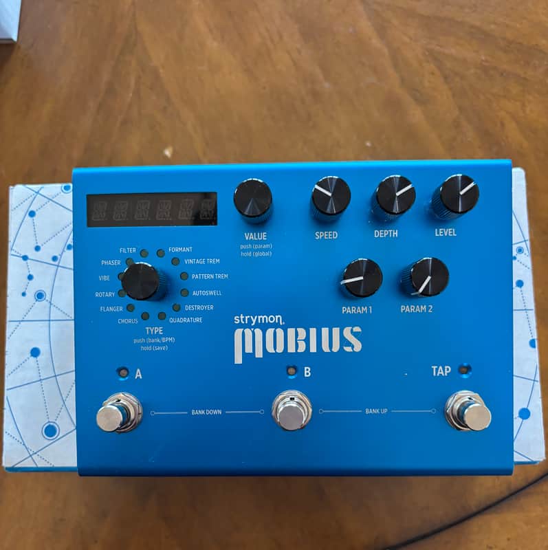 Strymon Mobius