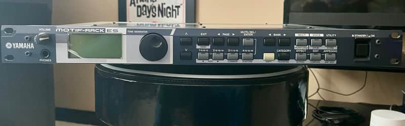Yamaha Motif ES Rack Tone Generator image 1