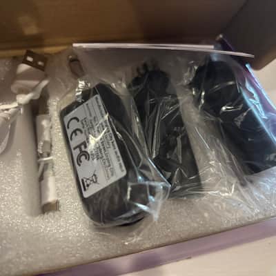 K-006 UHF Wireless TX/RX Set - Black (2) Transmitters, (1) Receiver BRAND NEW! image 4