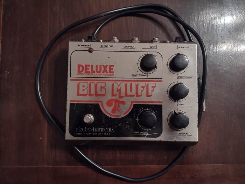 Electro-Harmonix Deluxe Big Muff Pi