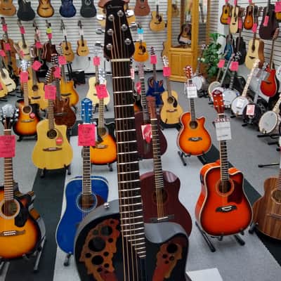 Ovation E-Acoustic Guitar Celebrity Elite Mid Cutaway image 3