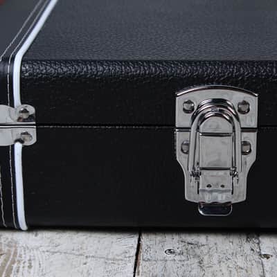 Ibanez WB250C Hardshell Bass Case Hardshell Case for Ibanez Electric Bass Guitar image 6