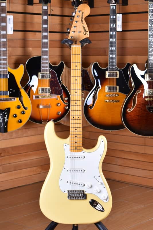 Squier (by Fender) Limited Edition FSR Classic Vibe '70s Stratocaster Maple Neck Vintage White image 1