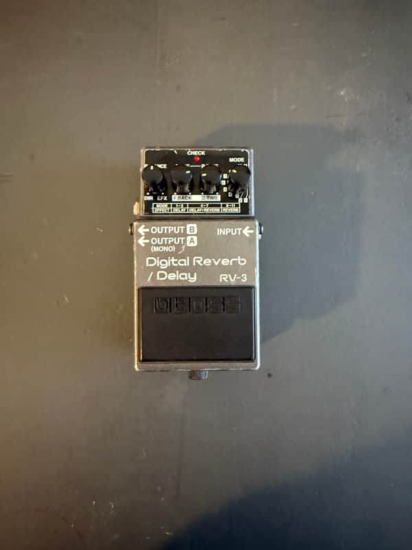 Boss RV-3 Digital Reverb/Delay | Reverb