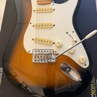 Squier Classic Vibe 2008 - 2-Tone Sunburst image 2