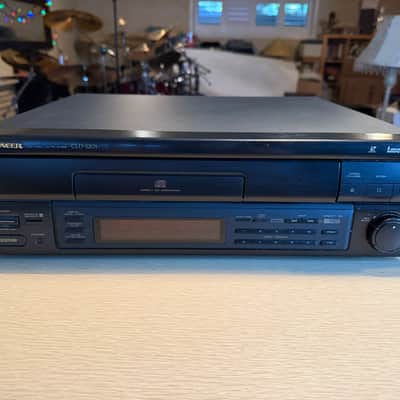 Vintage PIONEER Laser Disc Player CLD-S201 Tested & Working! Great Cond + Remote image 2