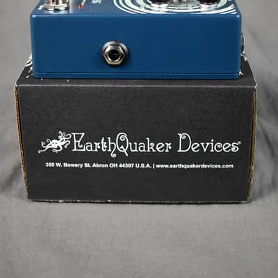 EarthQuaker Devices Silos Multi-Generational Time Reflection Device image 8