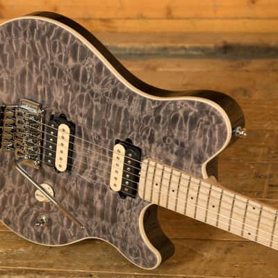 Music Man 30th Anniversary | Axis - Translucent Black Quilt image 5