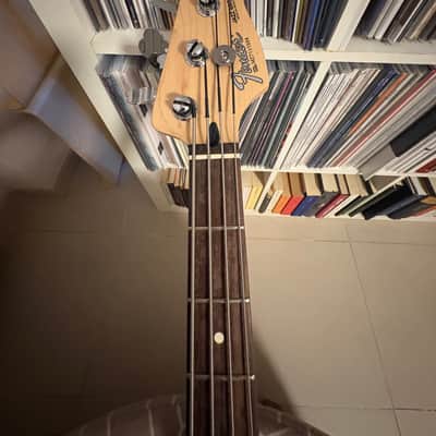 Fender Standard Jazz Bass image 3