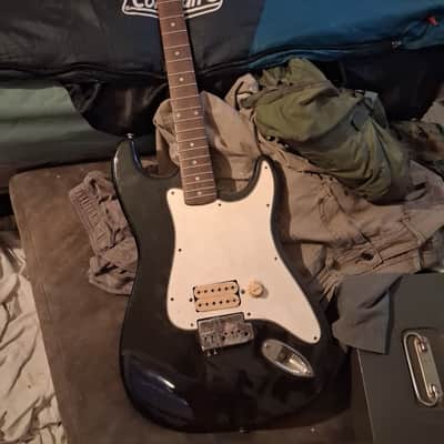 80's Vintage HONDO H-77 Stratocaster Copy Electric Guitar / HSS
