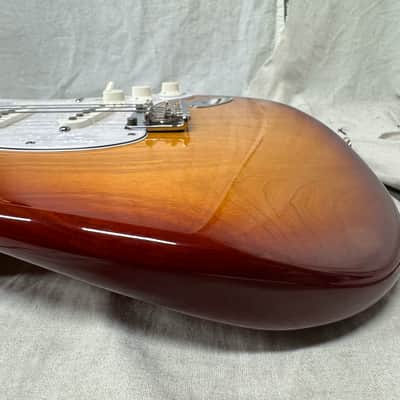 Fender American Standard Stratocaster Guitar with Case 2010 - Sienna Sunburst / Maple neck image 20