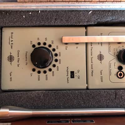 Bruel & Kjaer Type 2209 Class 1 Sound Level Meter image 11