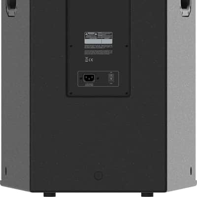 Mackie DRM315 2300W 15" 3-Way Professional Powered Loudspeaker image 2