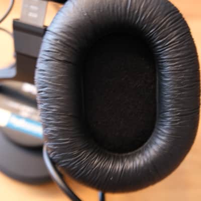 Sony MDR-7506 Studio Headphones 2010s - Black image 4