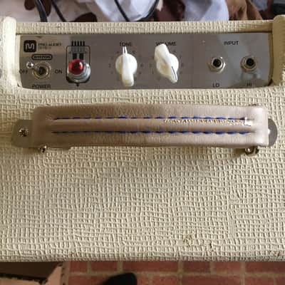 Monoprice Stage right 5 watt tube amp image 5