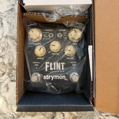 Strymon Flint Reverb and Tremolo V2 2022 - Present - Black image 4