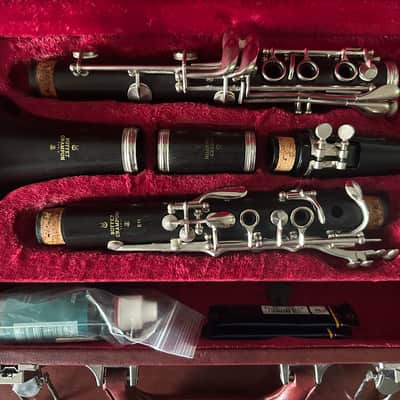Buffet Crampon E11 Intermediate Bb Clarinet 2019 - Black image 2