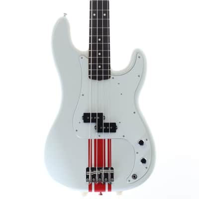 Fender 2023 Collection MIJ Traditional 60s Precision Bass in Olympic White with a Red Competition Stripe [JD23006843] (06/04) image 7