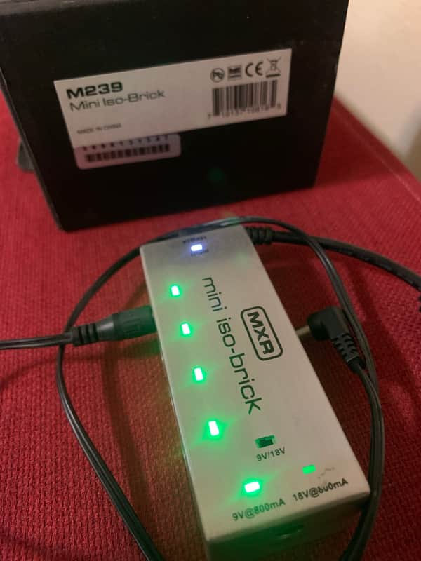 MXR M239 Mini Iso-Brick Power Supply