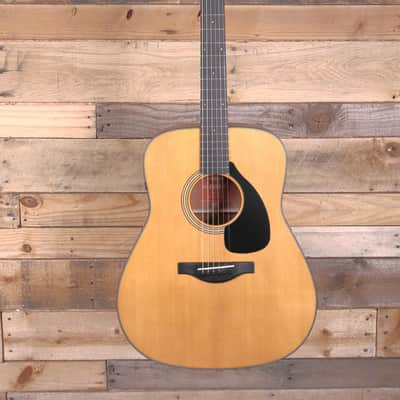 Yamaha FGX3 Red Label Acoustic/Electric Guitar Natural w/ Case image 4